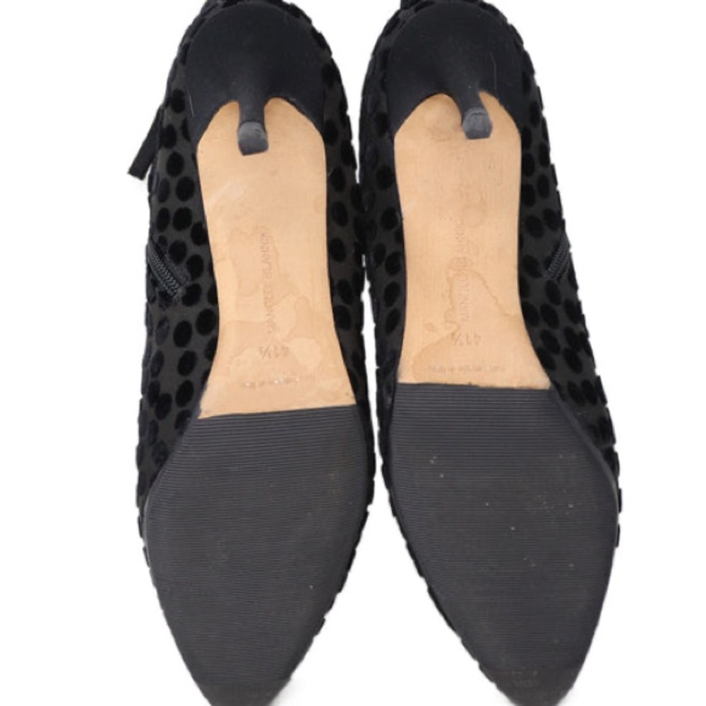 MANOLO BLAHNIK BLACK VELVET DOTTED BOOTIES SZ 41.5 - Picture 5 of 5